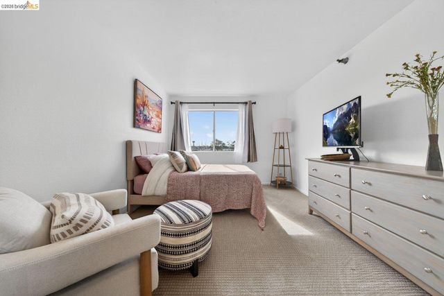 1205 Melville Sq 204, Richmond, CA 94804