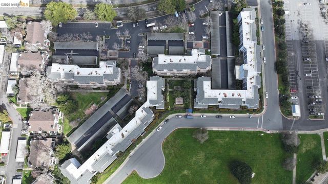 1205 Melville Sq 204, Richmond, CA 94804