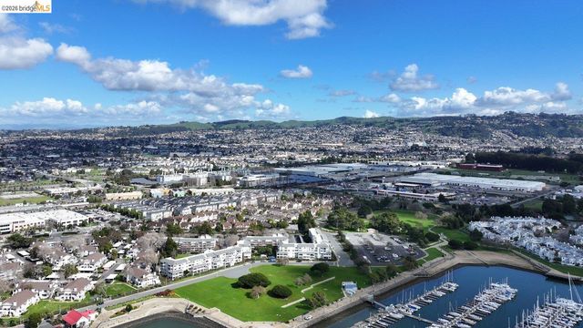 1205 Melville Sq 204, Richmond, CA 94804