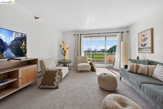 1205 Melville Sq 204, Richmond, CA 94804