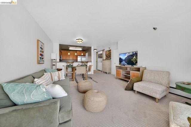 1205 Melville Sq 204, Richmond, CA 94804