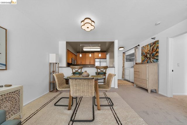 1205 Melville Sq 204, Richmond, CA 94804