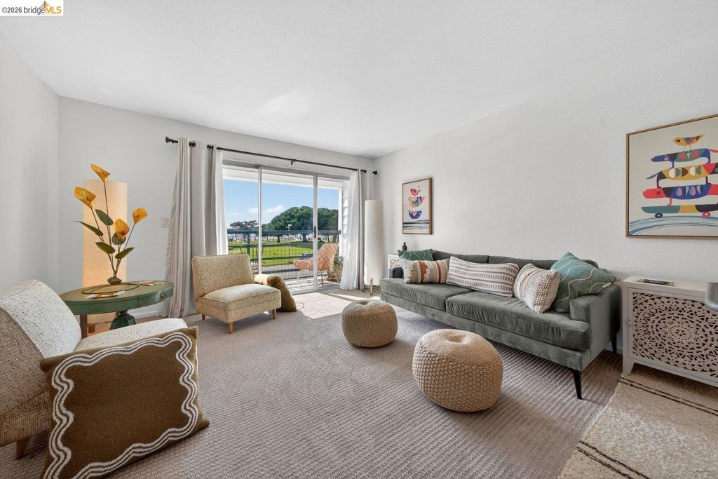 1205 Melville Sq 204, Richmond, CA 94804