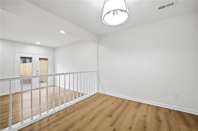 5619 Trafalgar ARCH, Portsmouth, VA 23701