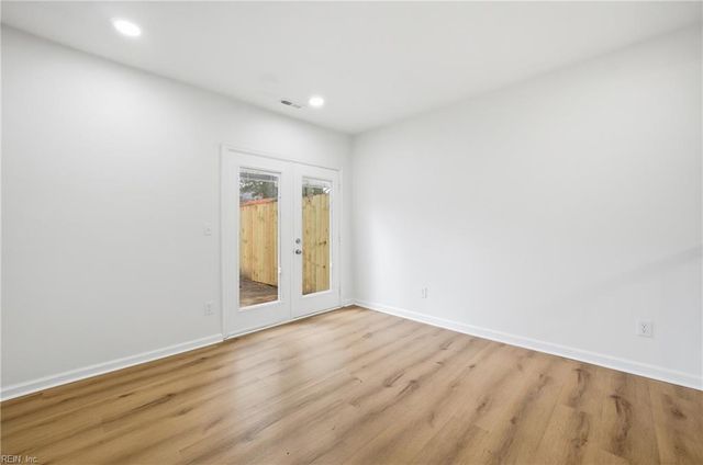 5619 Trafalgar ARCH, Portsmouth, VA 23701