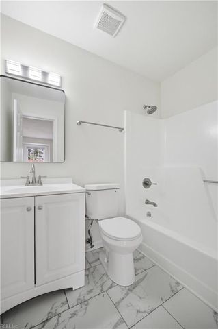 5619 Trafalgar ARCH, Portsmouth, VA 23701