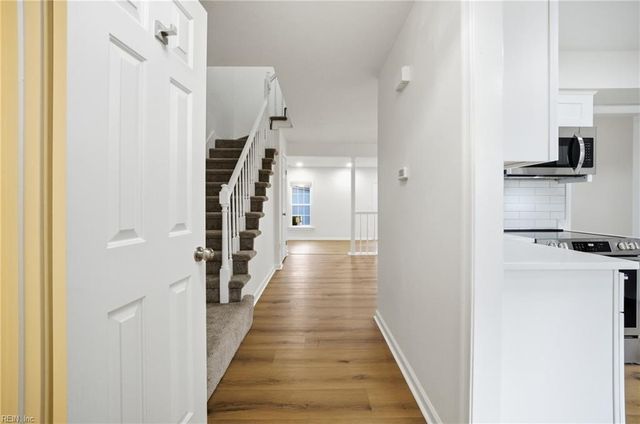 5619 Trafalgar ARCH, Portsmouth, VA 23701