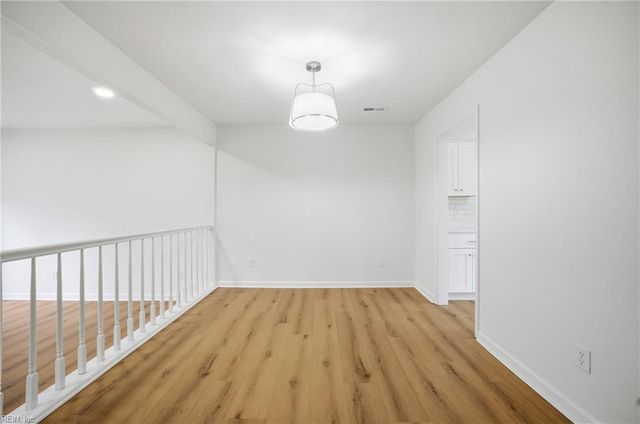 5619 Trafalgar ARCH, Portsmouth, VA 23701