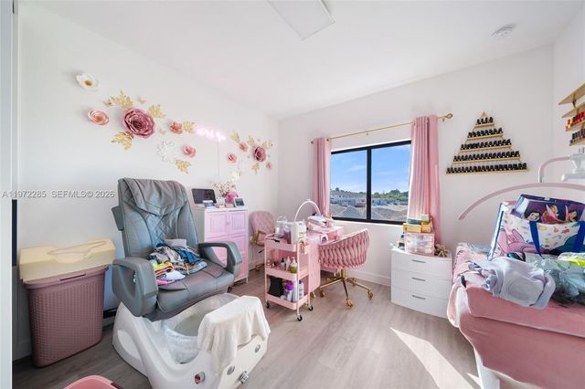 209 NW 13th Pl, Florida City, FL 33034