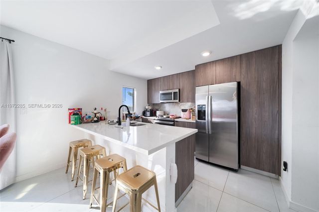 209 NW 13th Pl, Florida City, FL 33034