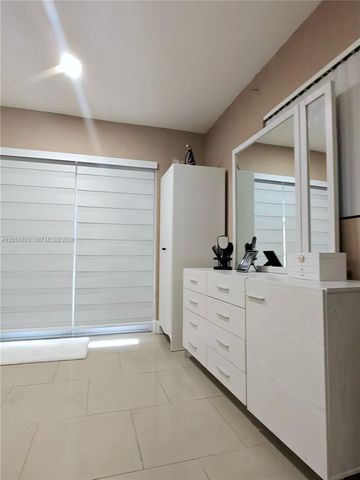 3251 NW 177th Ter, Miami Gardens, FL 33056