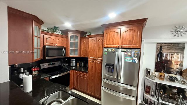 3251 NW 177th Ter, Miami Gardens, FL 33056