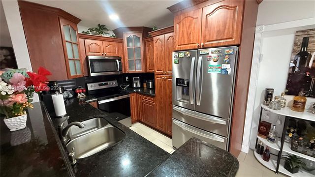 3251 NW 177th Ter, Miami Gardens, FL 33056