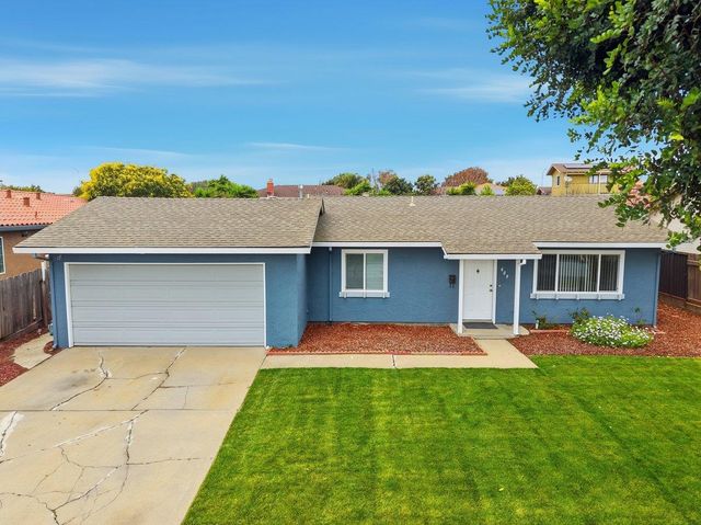 609 Saint George Drive, Salinas, CA 93905