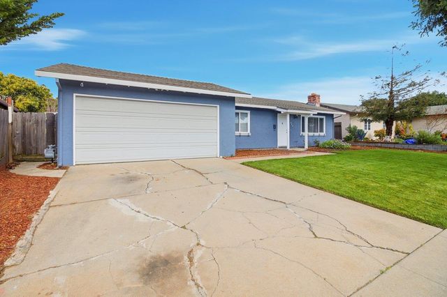 609 Saint George Drive, Salinas, CA 93905