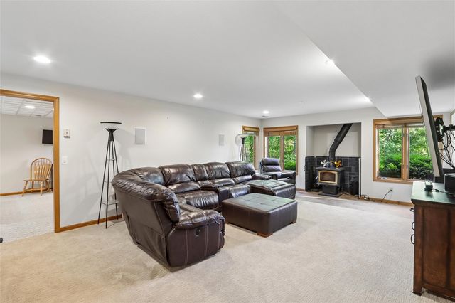 3057 Sandy Beach Road, Swisher, IA 52338