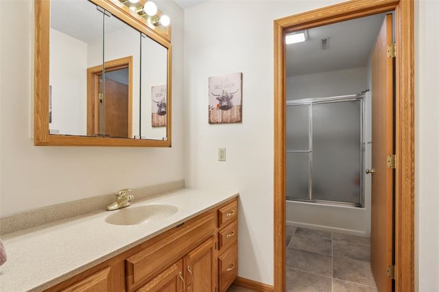 3057 Sandy Beach Road, Swisher, IA 52338