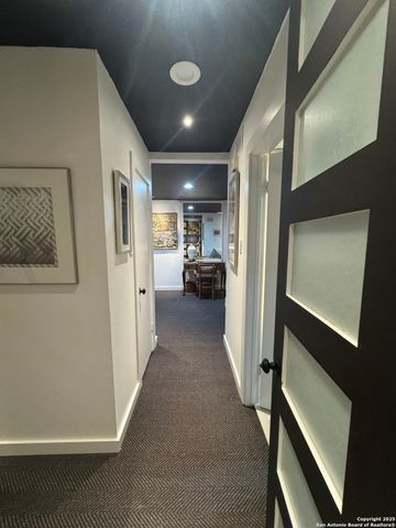 166 N NEW BRAUNFELS D, Alamo Heights, TX 78209