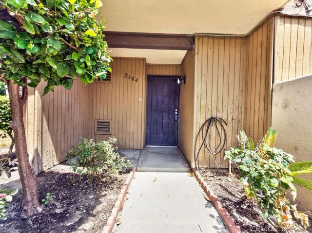 1381 S Walnut 2304, Anaheim, CA 92802