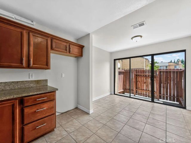 1381 S Walnut 2304, Anaheim, CA 92802