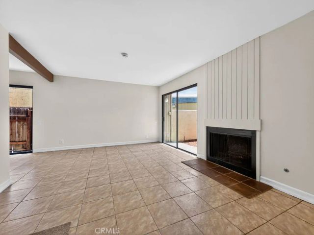 1381 S Walnut 2304, Anaheim, CA 92802