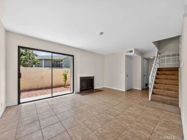 1381 S Walnut 2304, Anaheim, CA 92802