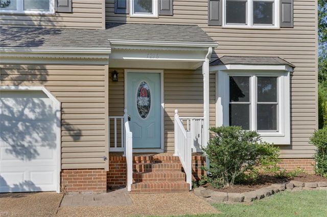 1216 Springwell PL, Newport News, VA 23608