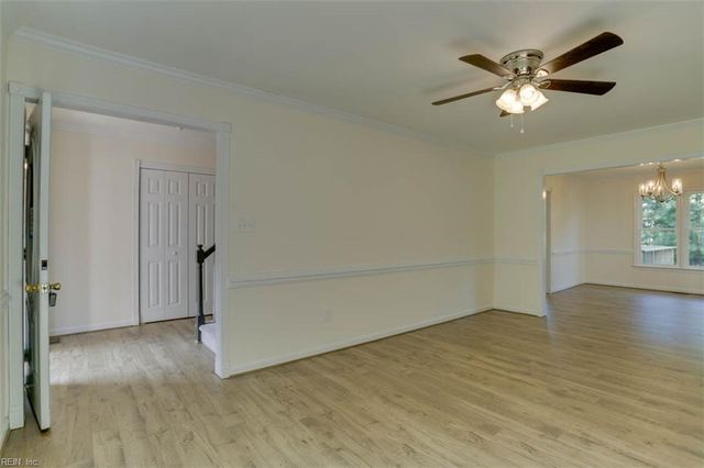 1216 Springwell PL, Newport News, VA 23608