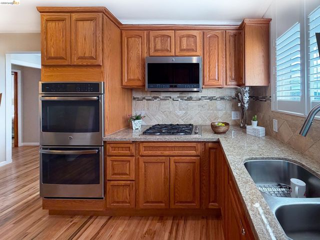 1732 Fernando St, Seaside, CA 93955