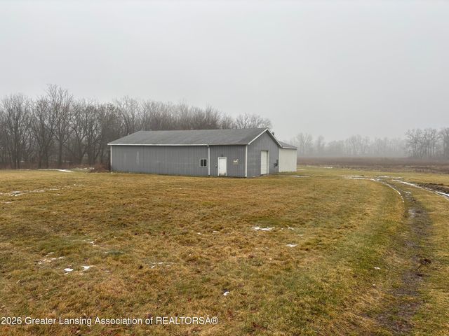 2626 E Grand Ledge Highway, Grand Ledge, MI 48837