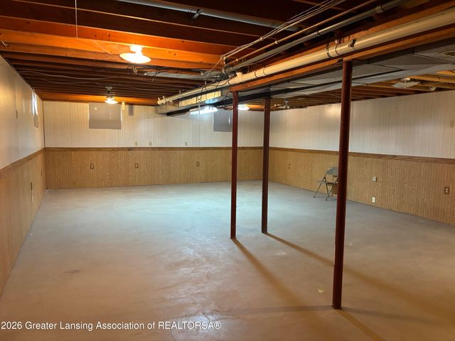 2626 E Grand Ledge Highway, Grand Ledge, MI 48837