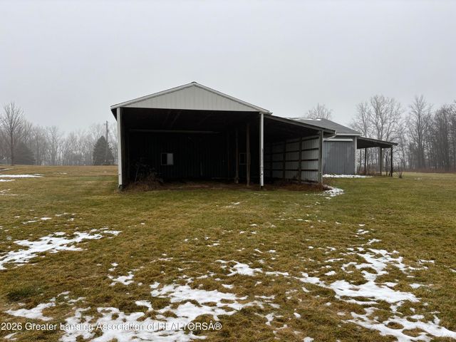 2626 E Grand Ledge Highway, Grand Ledge, MI 48837