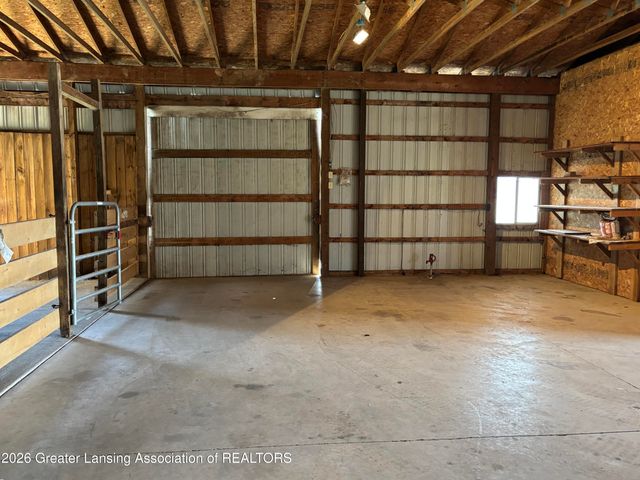 2626 E Grand Ledge Highway, Grand Ledge, MI 48837