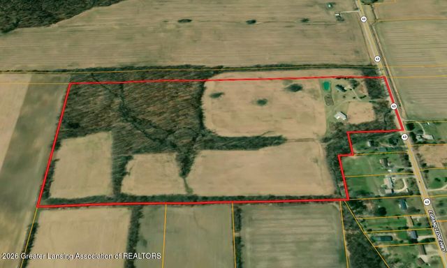 2626 E Grand Ledge Highway, Grand Ledge, MI 48837