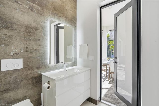 5600 Briarcliff RD, Fort Myers, FL 33912