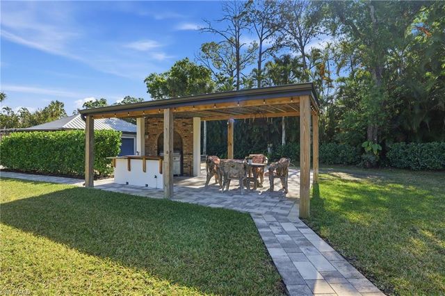 5600 Briarcliff RD, Fort Myers, FL 33912