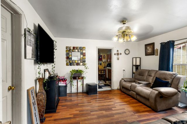 2431 Britton Drive, Dallas, TX 75216