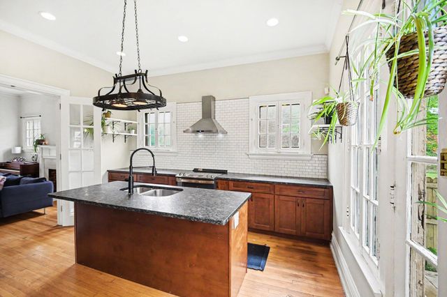 1403 Bryden Road, Columbus, OH 43205