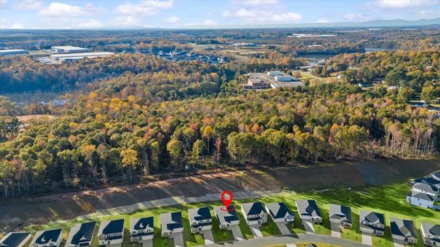 560 Cozy Bluff Road, Spartanburg, SC 29301