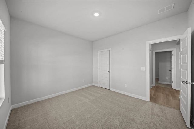 560 Cozy Bluff Road, Spartanburg, SC 29301