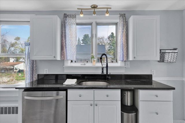 10 Hodges Court, St. Albans City, VT 05478