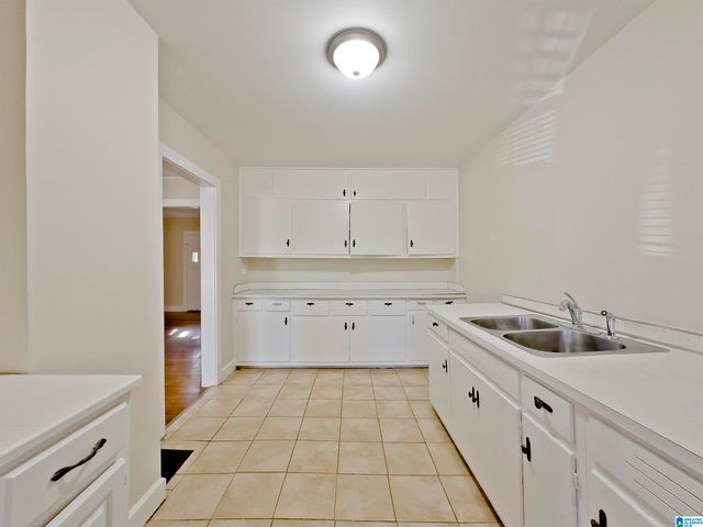 2215 ARCADIA ROAD, Birmingham, AL 35214