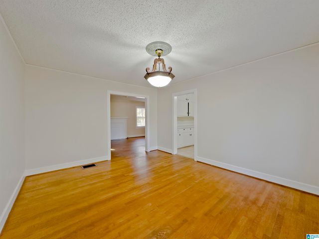 2215 ARCADIA ROAD, Birmingham, AL 35214