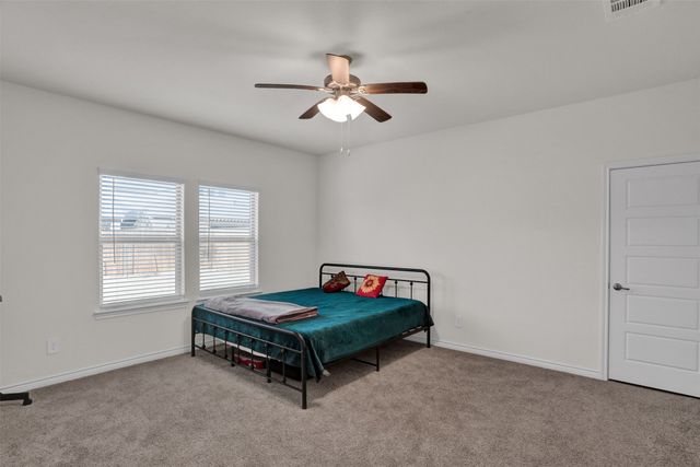 9713 Cherrywood Way, Aubrey, TX 76227