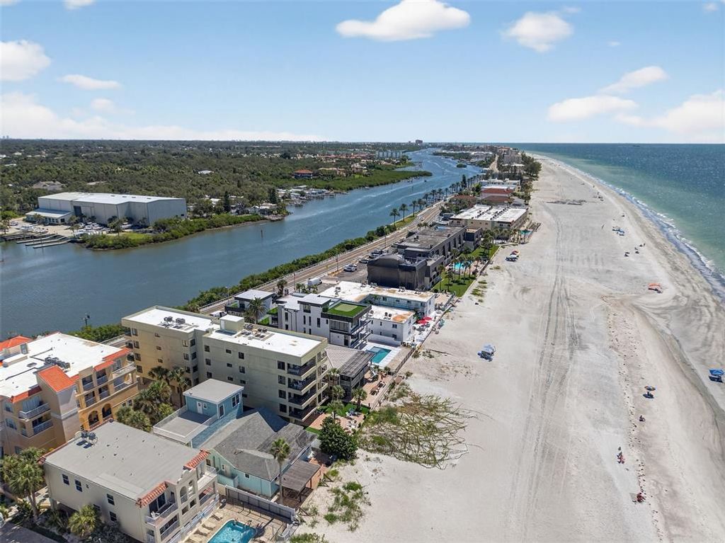 74 GULF BOULEVARD 1B, Indian Rocks Beach, FL 33785