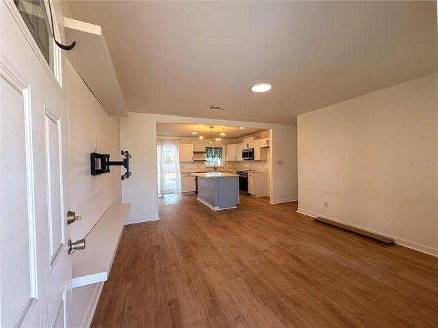 509 CLAYTON CIRCLE, Winter Haven, FL 33880