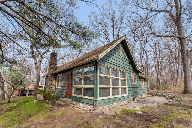 17 Angle Road, Update, IN 46350