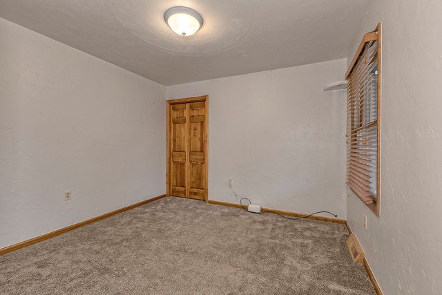 11227 Pershing DRIVE, North Huntingdon, PA 15642