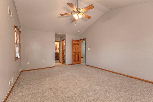 11227 Pershing DRIVE, North Huntingdon, PA 15642