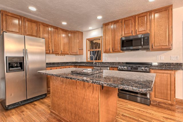 11227 Pershing DRIVE, North Huntingdon, PA 15642